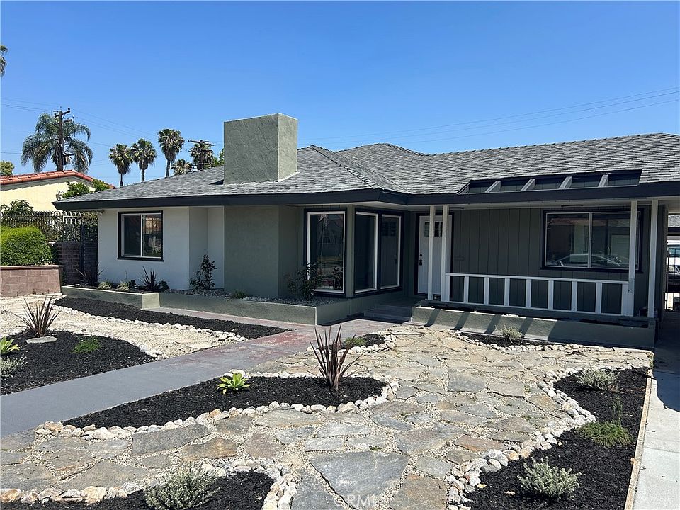 1st image of 308 S Poinsettia Ave