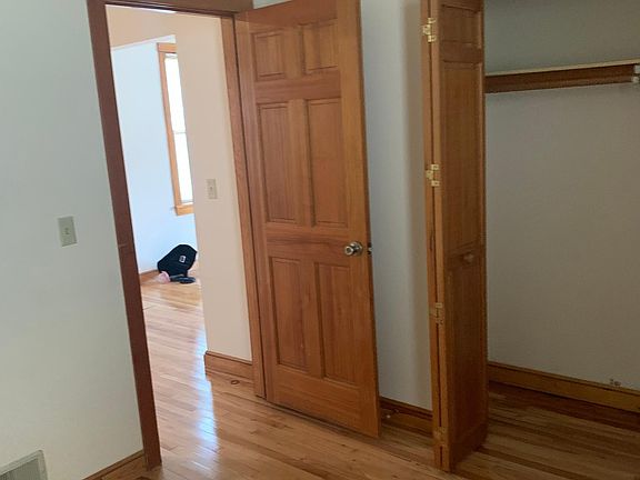 3rd image of 22nd Ave S #1