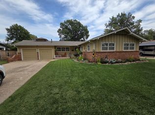 820 N Peterson Ave, Wichita, KS 67212
