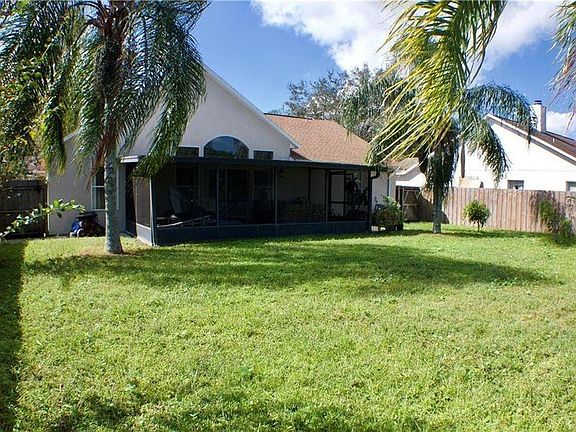 4th image of 11117 Cypress Leaf Dr