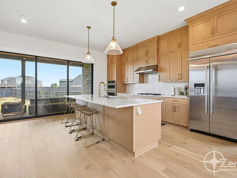 382 W Fir Loop — Photo 9