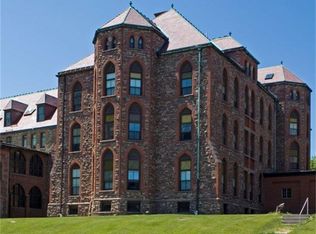 2260 Lake Ave, Rochester, NY 14612