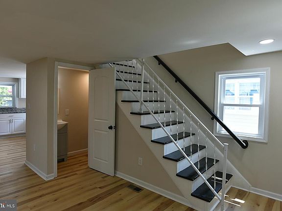 5th image of 70 Nottingham Rd