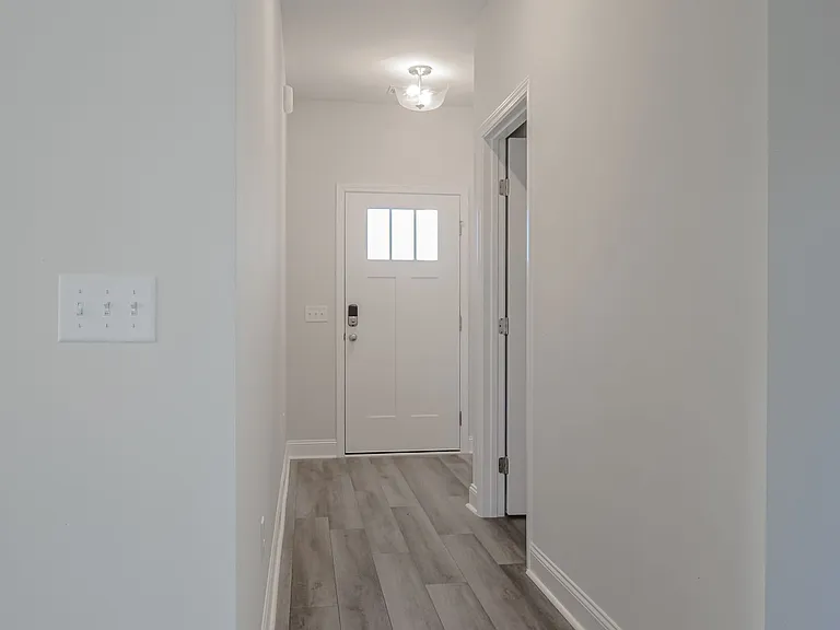 206 Aunt Bee Blvd — Photo 17