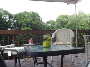 18 Potters Bnd, Poughkeepsie, NY 12601