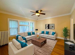 2545 Garfield Ave #60, Minneapolis, MN 55405