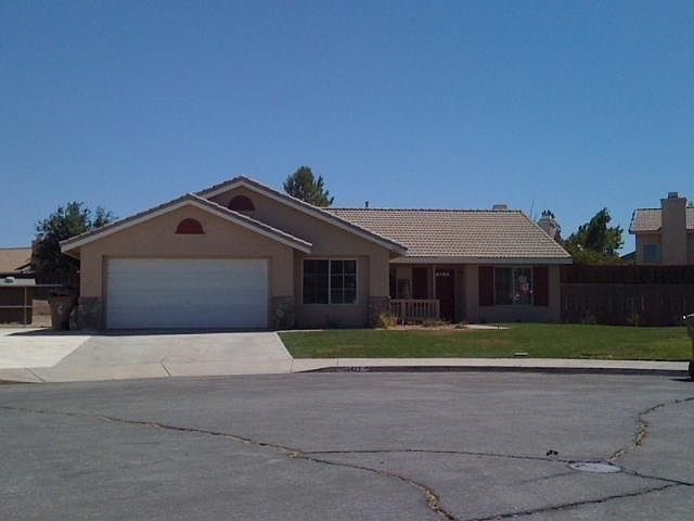 1st image of 14427 Country Hollow Ct
