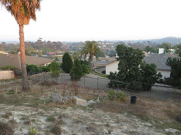 3rd image of 618 Cantara Ln