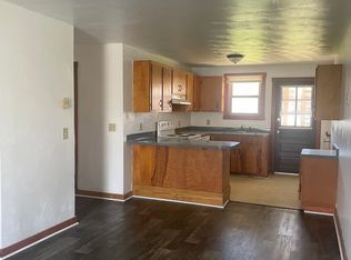6919 River Front Dr #A1, Radford, VA 24141