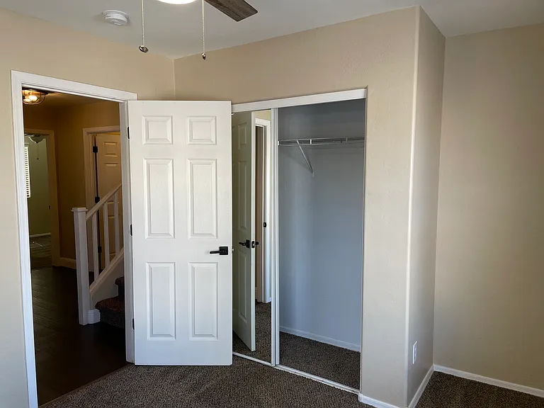 5217 W Fulton St — Photo 32