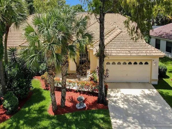 4853 NW 66th Ave, Lauderhill, FL 33319