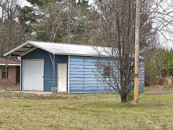 3rd image of 3049 Highway 507