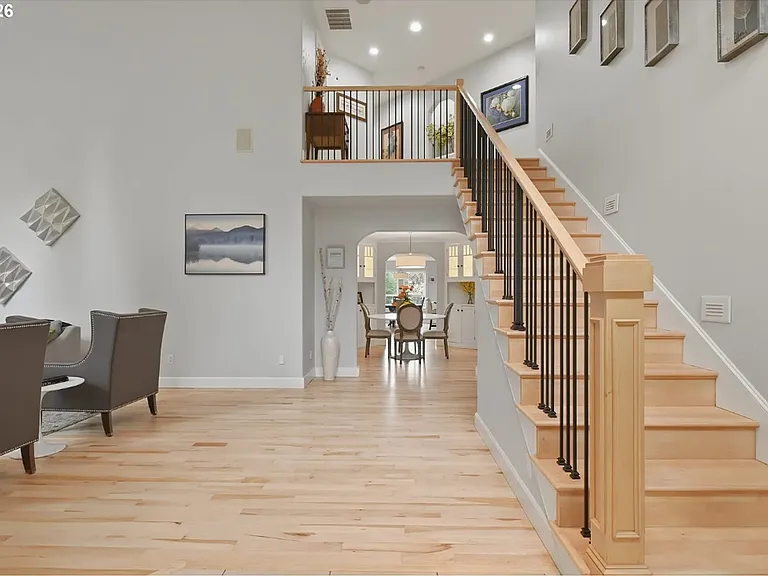 8145 SW 57th Ave — Photo 3