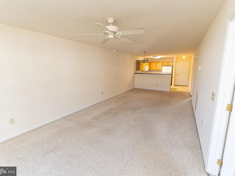3500 Sanibel Cir #3516 — Photo 13