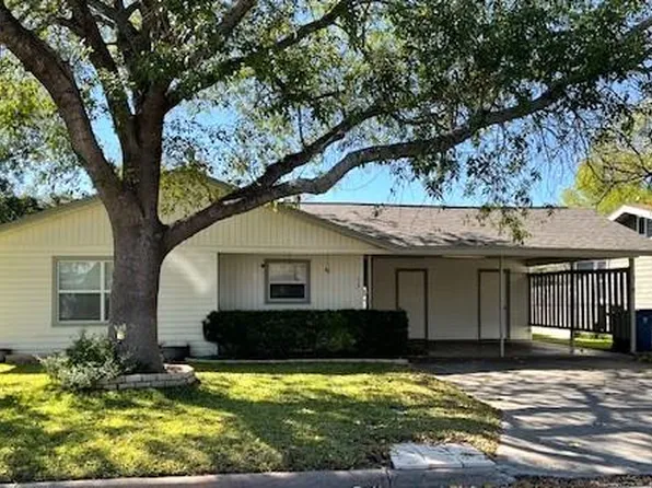 413 Bluebonnet Dr, Kerrville, TX 78028