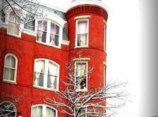 30 6th St SE, Washington, DC 20003