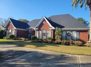 9437 Clubhouse Dr, Foley, AL 36535