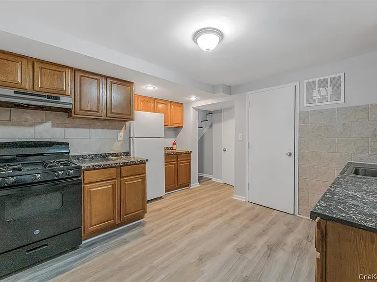 95 Palisade Ave #1 — Photo 10