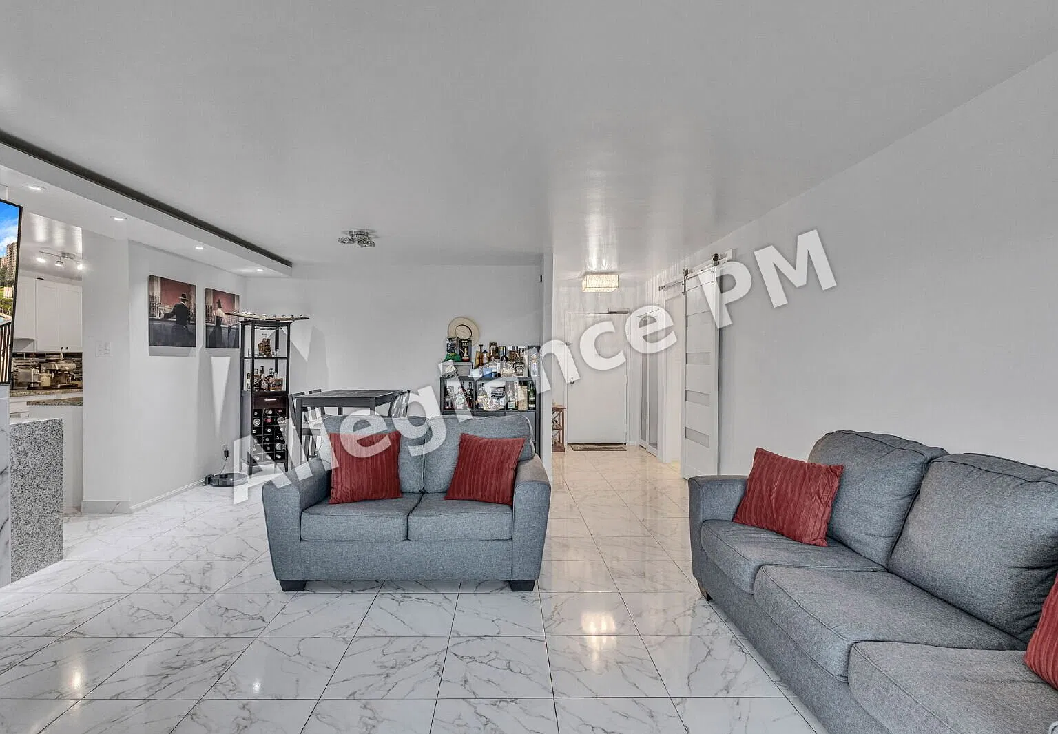 205 Yoakum Pkwy #906 — Photo 4