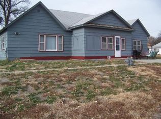 720 Paxton St, Cambridge, NE 69022
