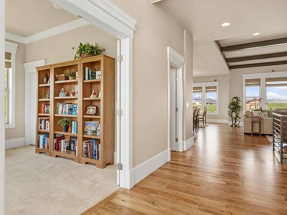 4th image of 2124 Scenic Estates Dr