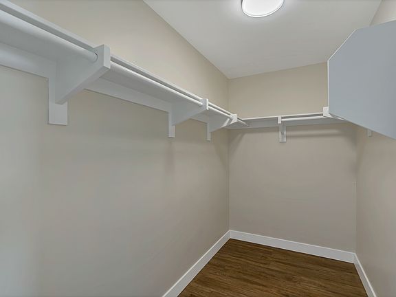 Walk-in closet