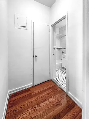 Rented by Brown Harris Stevens | media 7