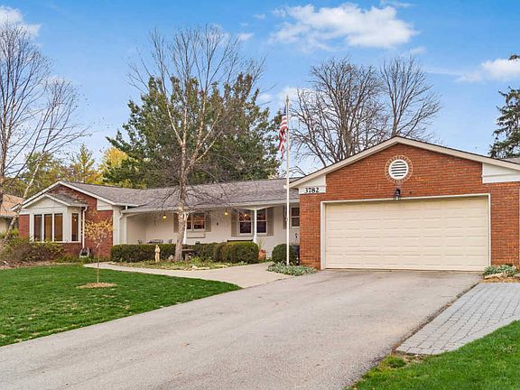 3rd image of 3782 Surrey Hill Pl
