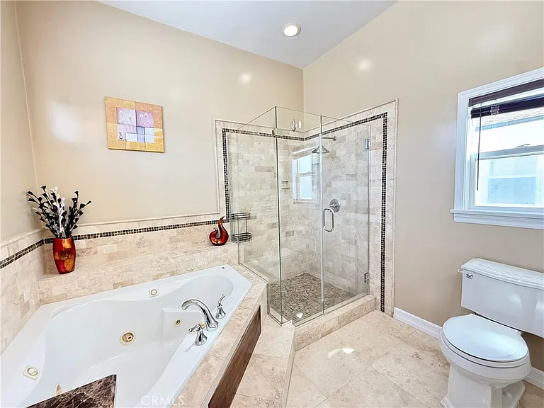 5639 Natick Ave — Photo 19