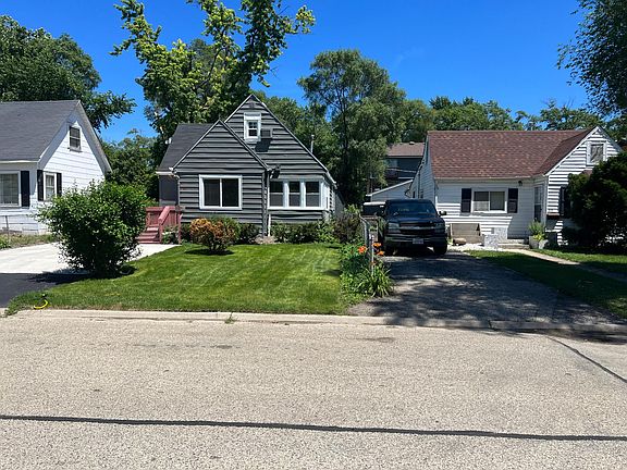 2nd image of 517 Catalpa Dr