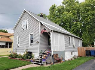 20 W 14th Ave, Oshkosh, WI 54902