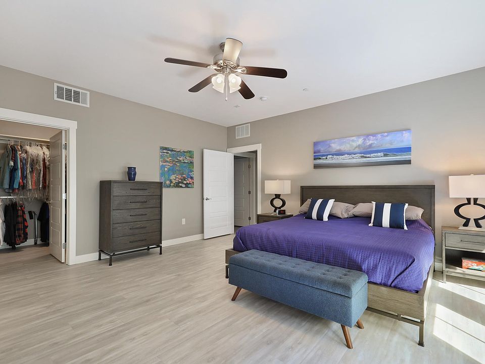 1st image of 2555 Hampton Rd Unit 6205