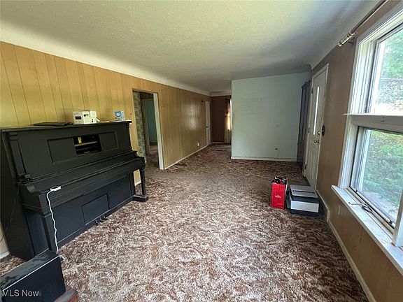 2nd image of 25407 Hall Dr