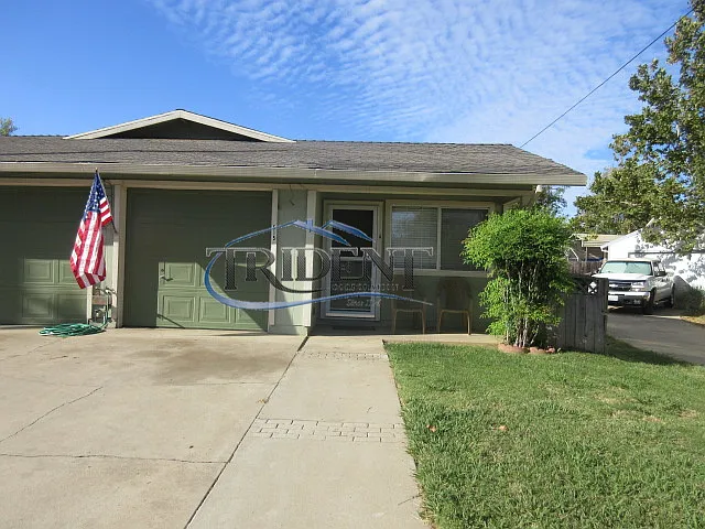 515 State St #A — Photo 1