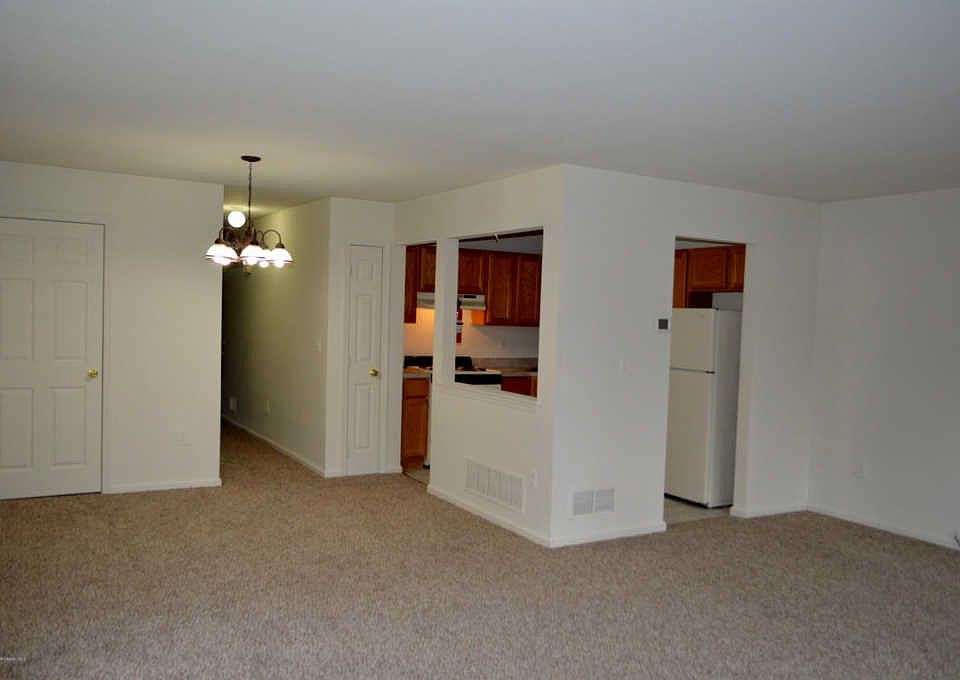 10 Esplanade Way, Bayville, NJ 08721 Zillow