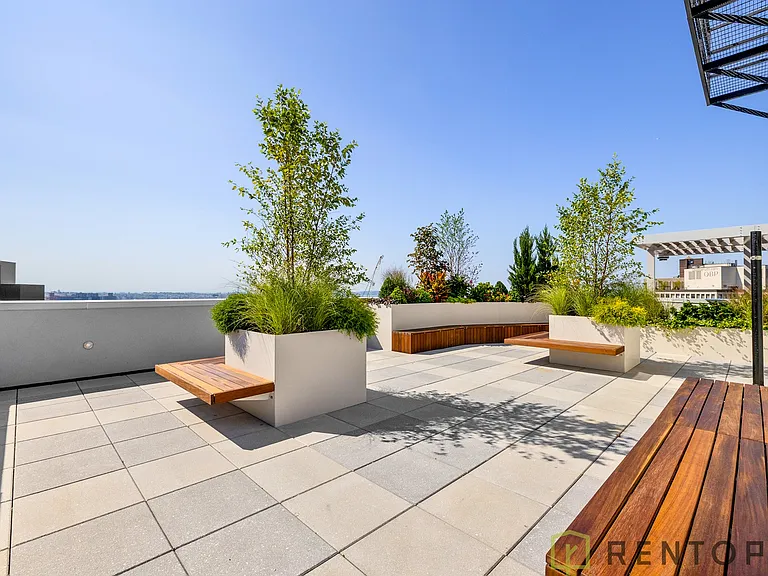 150 Lawrence St #1104 — Photo 12