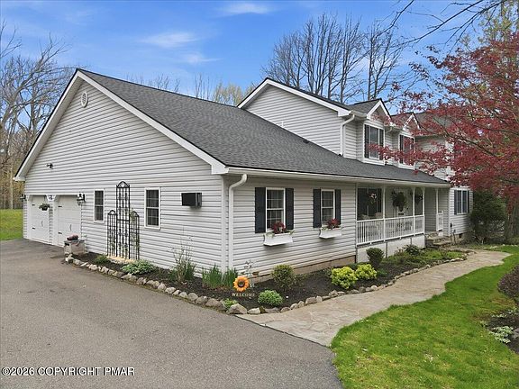 4th image of 129 Witch Hazel Way