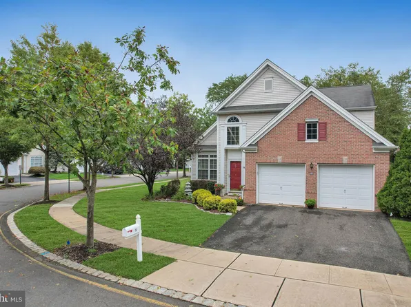 14 Cardinalflower Ln, West Windsor, NJ 08550