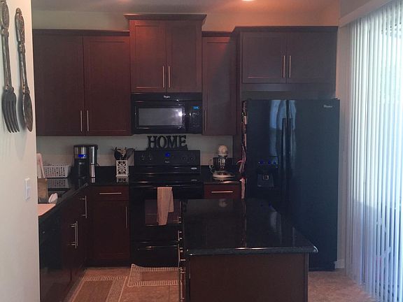 5th image of 159 Richmond Dr