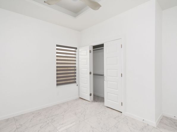 1412 E Hibiscus Ave #4