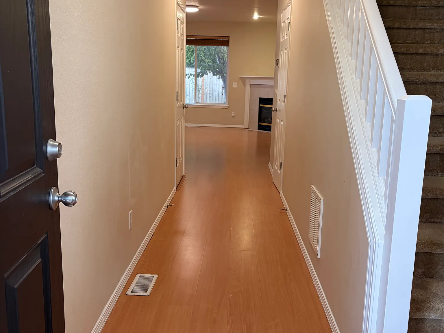 4 bed, 2.5 bath, 1866 sqft, $2,800 — Photo 2
