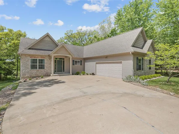 1181 Turnberry Dr, Innsbrook, MO 63390