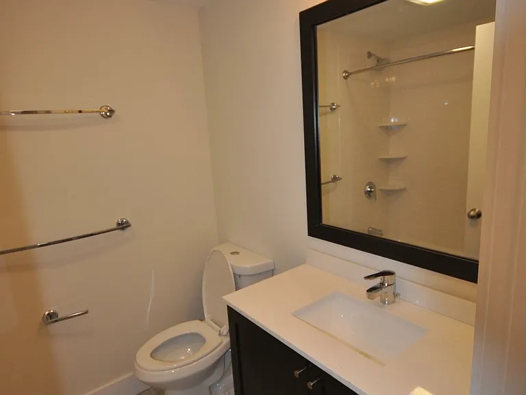 659 Massachusetts Ave #U6 — Photo 9