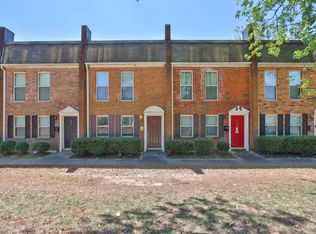 205 Winding River Dr UNIT F, Sandy Springs, GA 30350