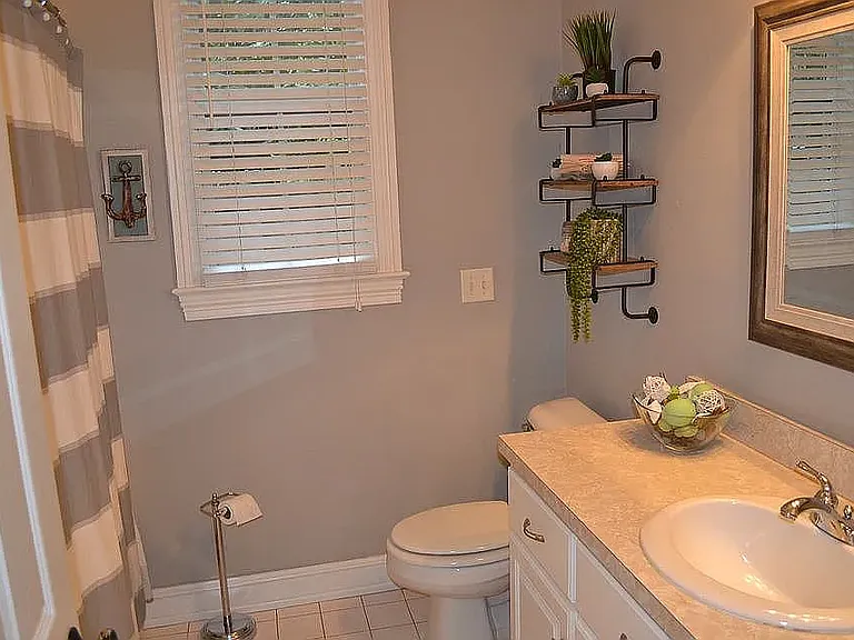 203 Villager Dr — Photo 10