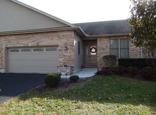 1506 Bradley Ln, Sycamore, IL 60178