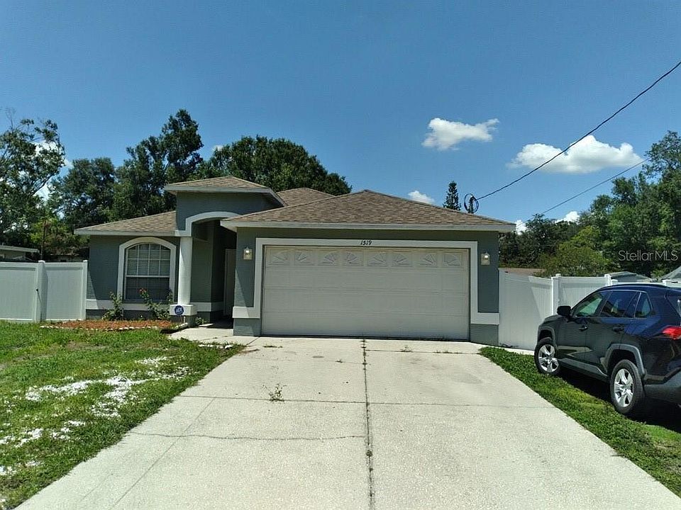 1st image of 1519 W Linebaugh Ave