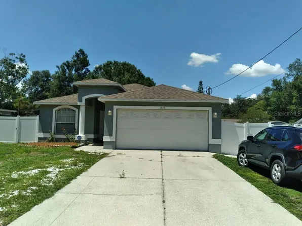 1519 W Linebaugh Ave, Tampa, FL 33612