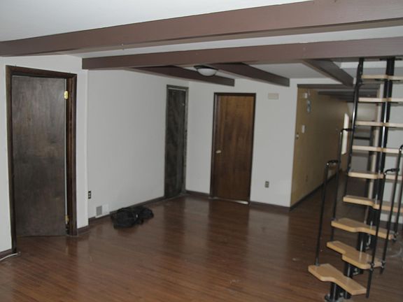 4th image of 432 Lombard St Floor 3