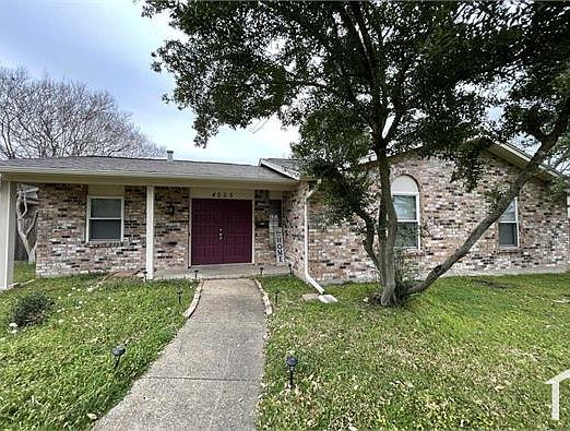 1st image of 4005 Glenrose Dr